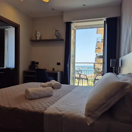 Bed & Breakfast Attom 4*