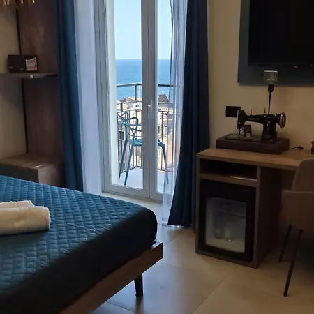 Attom 4* Catania